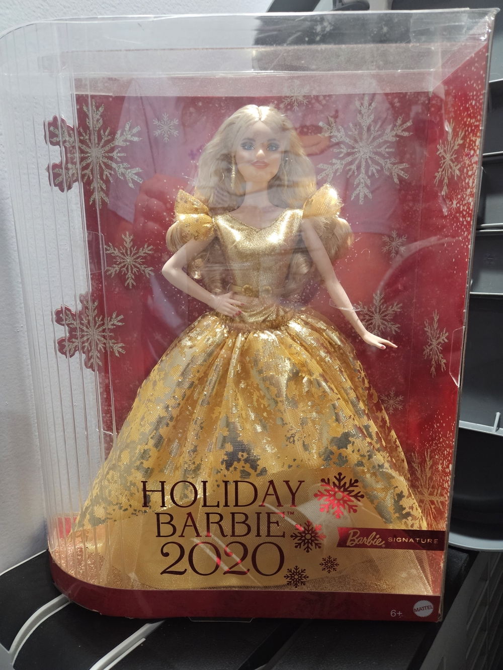 2020 Holiday Barbie Signature Blonde Gold Gown GHT54 NRFB New in Box
